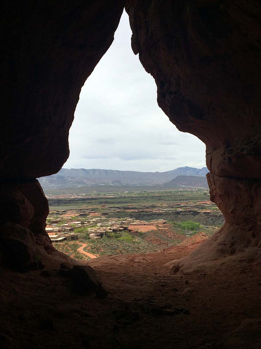 snow canyon scout cave