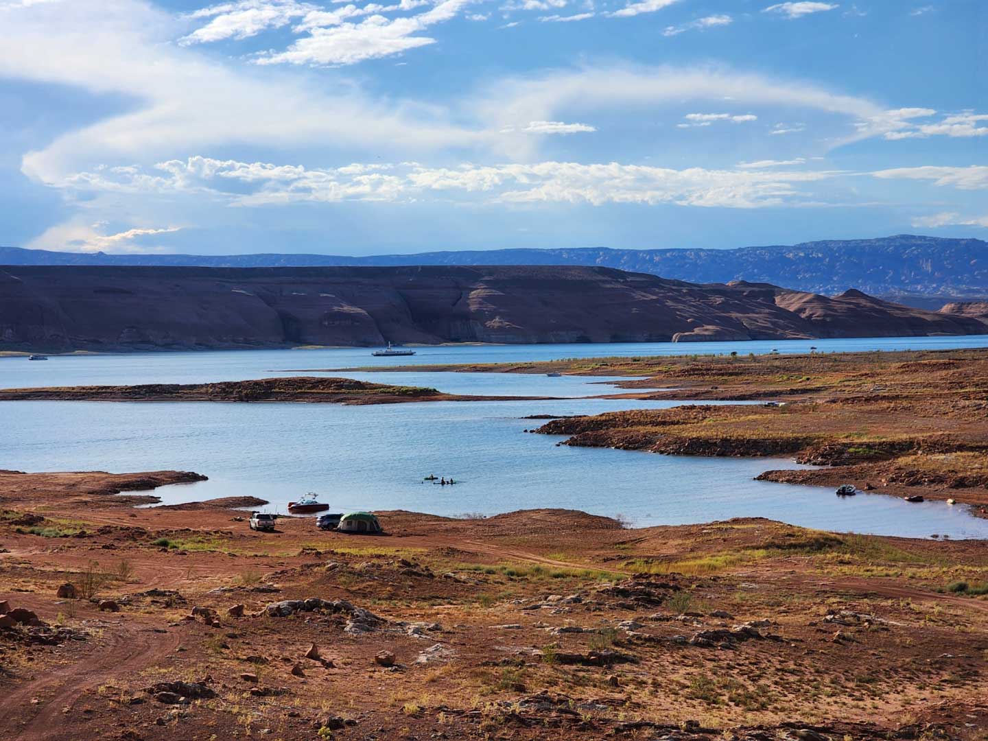 lake powell stanton creek beach